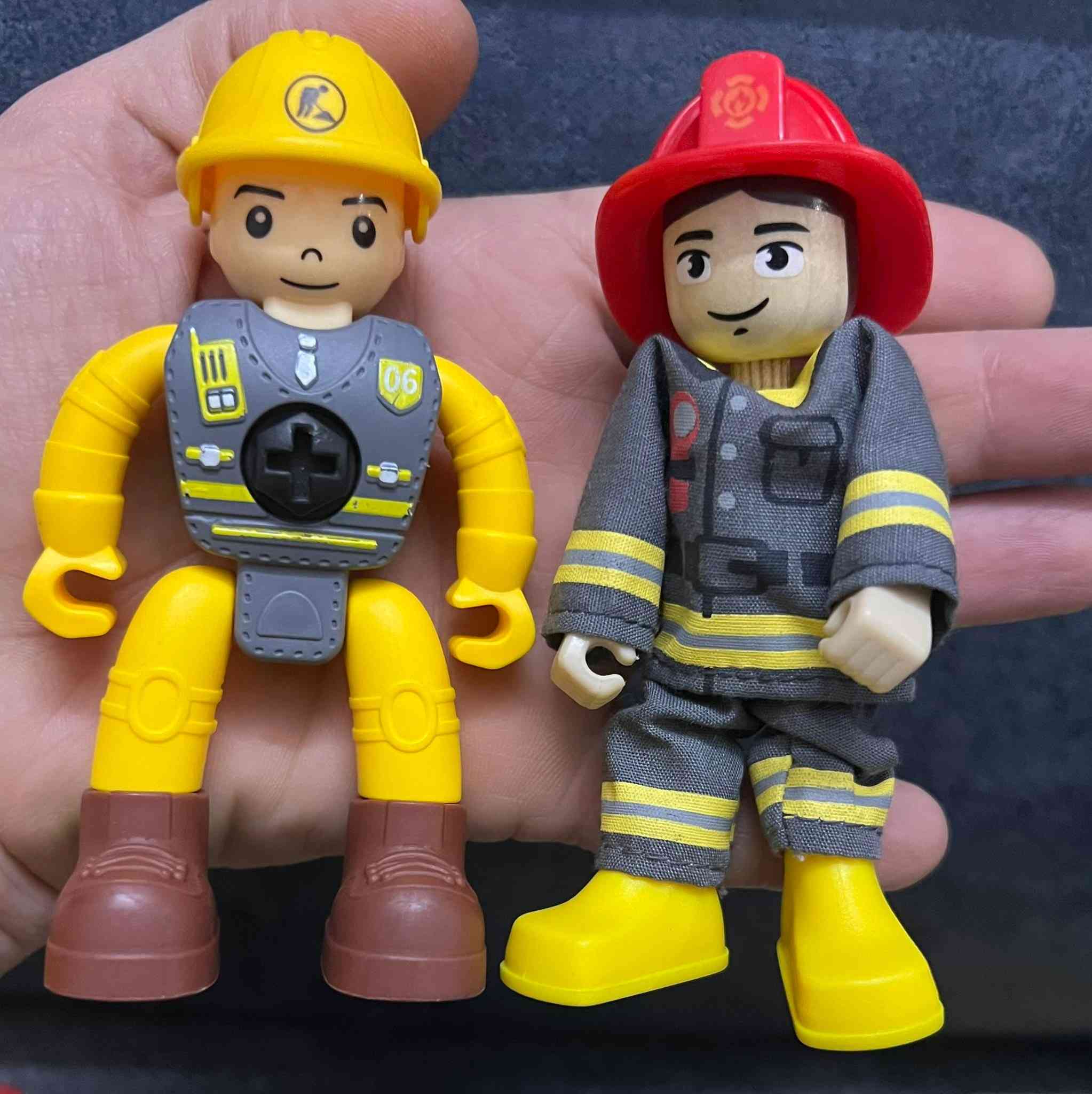 مجسمات وشخصيات سعر القطعة الف دينار 
العدد 54 قطعة 
توصيل بغداد 5 الاف


**إذا كنت صاحب هذا الإعلان وتريد حذفه لأي سبب، رجاءا أرسل رسالة إلى الدعم الفني**