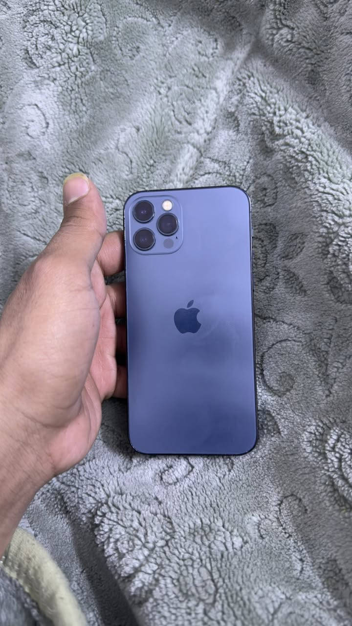 سلام عليكم جهاز 12برو مبدل بطاريةاصلية هستوني مبدلهة وسيمكرت واكف شرق اوسط سعرة275الف مكاني بغداد قرب الزعفرانية رقم ***********واتساب فقط
