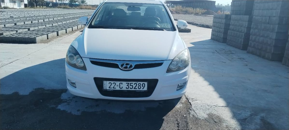 السلام عليكم هيونداي i30 موديل 2012 السياره كفاله عامه خليجيه لمعلومات أكثر ***********
