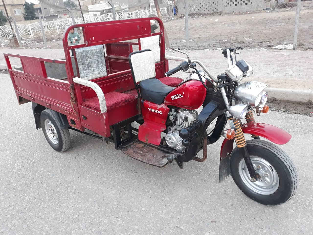 ستوته لبيع موديل 19ستوته حلوع نضيفه وراق كامله سعر مليونين و100بخدمت لشراي يتصل ويدلل ***********
