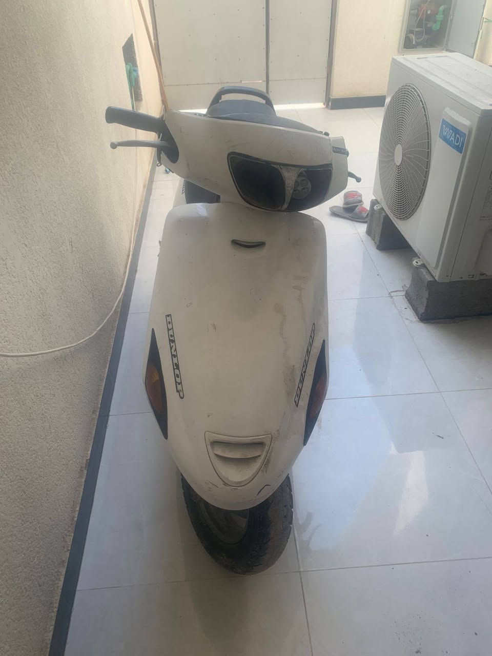 دراجه فراشة نثيه مكينه ما مفتوحه نهائياً باتري نضيف سلف شغال عوزها بس نقوصات قليله لايت امامي و اشاير وهورن السعر 300
للتواصل : ***********
