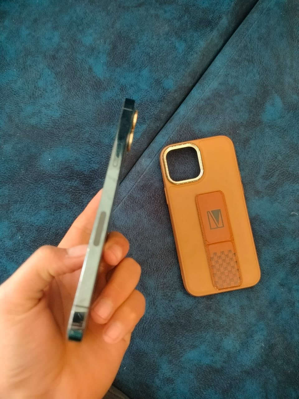 ￼ سلام عليكم ‏عندي￼iPhone 12 Pro Max ‏￼رايدة مراوس حسب القناعة بس جهاز زين شنو عندك نزل


**إذا كنت صاحب هذا الإعلان وتريد حذفه لأي سبب، رجاءا أرسل رسالة إلى الدعم الفني**