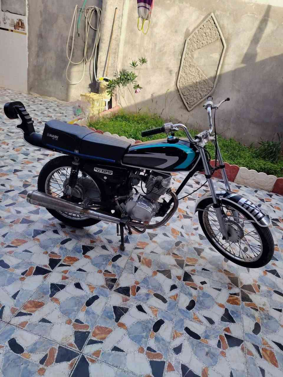 سلام عليكم دراجه يراني نامه الصلي  البيع كلك دوات كفاله عامه من طول اله طول محرك ما مفتوح مكان البصره ابو خصيب مو شراي لا يخابر او يراسل رقم هاتف ***********
