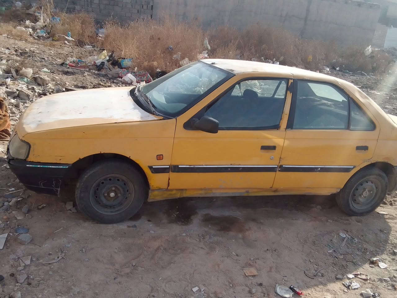 السلام عليكم للبيع بيجو روه مكينه تبخر كير جديد اكسل برنس دواخل كلش حلوه باتري وسلف  جدد سنويه عضم اصليه ابيع كوم حديد كوم حديد السياره تشتغل وين متريد فقط سرقه وعشاىر فقط اتصال ***********بي واتساب
