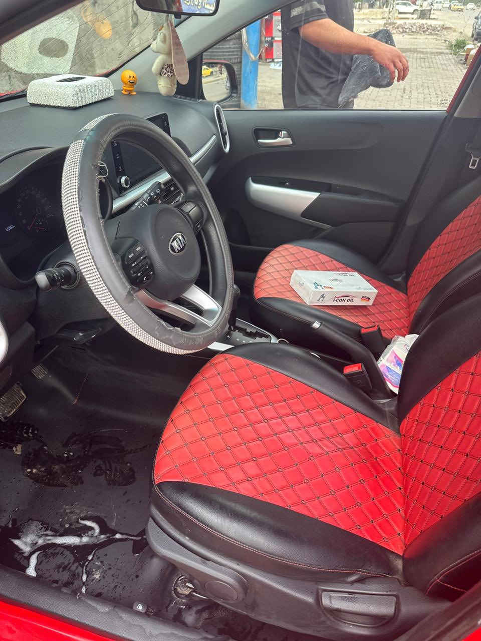 كيا بيكانتو موديل 2️⃣0️⃣2️⃣0️⃣ ماشية ٤٤ الف رقم بغداد
الضرر تعديل بارد بحافة البنيد والجاملغ 
السعر ١١٠ 
للاستفسار واتساب ***********
