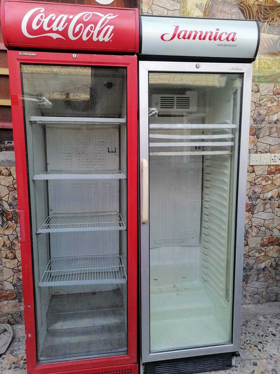 عارضات عمودي وطرحي جديد ومستخدم ضمان سنه استبدال الشراي يتصل *********** عنوان بغداد
