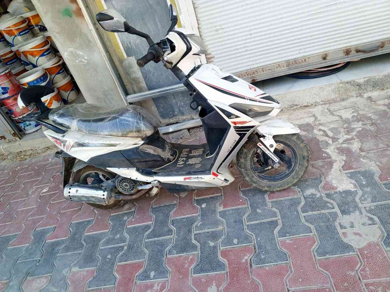 للبيع ب 250 بيها مجال 
***********
