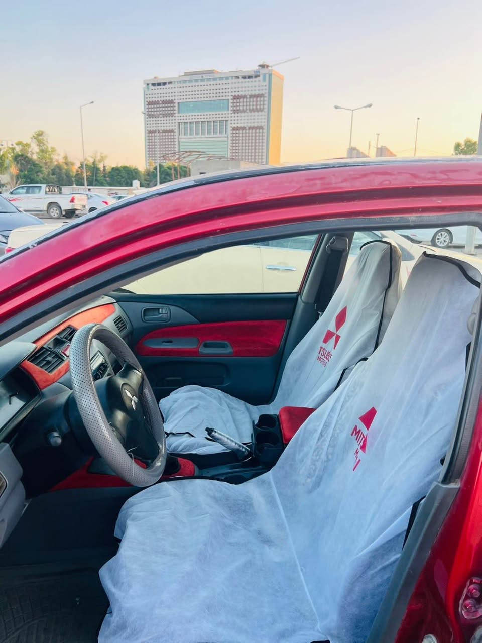 لانسه ر ٢٠٠٨ مكينه كجكه گير عادي ١بست سبغ بي زوري گيرومكينه به شه رت به ناو كردن به شه رت*********** أربيل, العراق
