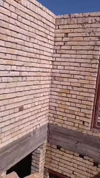 خلفه بناء متفرغ حاليا خلفه طابوق بلوك فرمستون فرشي عكاده للاتصال 07811...