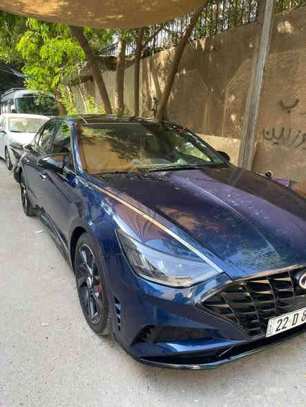 سلام عليكم 
سوناتا sel plus 2021 
الحادث ربع بنيد فقط والصور موجودة بالمنشور 
المواصفات 
محرك 1600 تيربو 
بنوراما 
بصمة 
كامرا دوارة 
رادارات 
توقف ذاتي 
سايد بريك بصمة 
اوتو هولد
مرايات تعتيم 
كشنات جلد وتدفئة والسايق كهرباء
لدات امامي خلفي
اشاير بالمري 
شاشة دجيتال تدعم الكار بلي
اربع وضعيات قيادة 
شحن لاسلكي 
تبريد قطعتين منفصل
شفتات ستيرن 
تحكم ستيرن 
سماعات bossودمام خلفي 
صندوق ذكي 
خروج ع المسار وتنبيهات فول
السيارة ماشية 37الف كيلو حقيقي
بعدهةجديدة 
السعر18,500$ وبيهة مجال بسيط 
للاستفسار *********** Colombo
