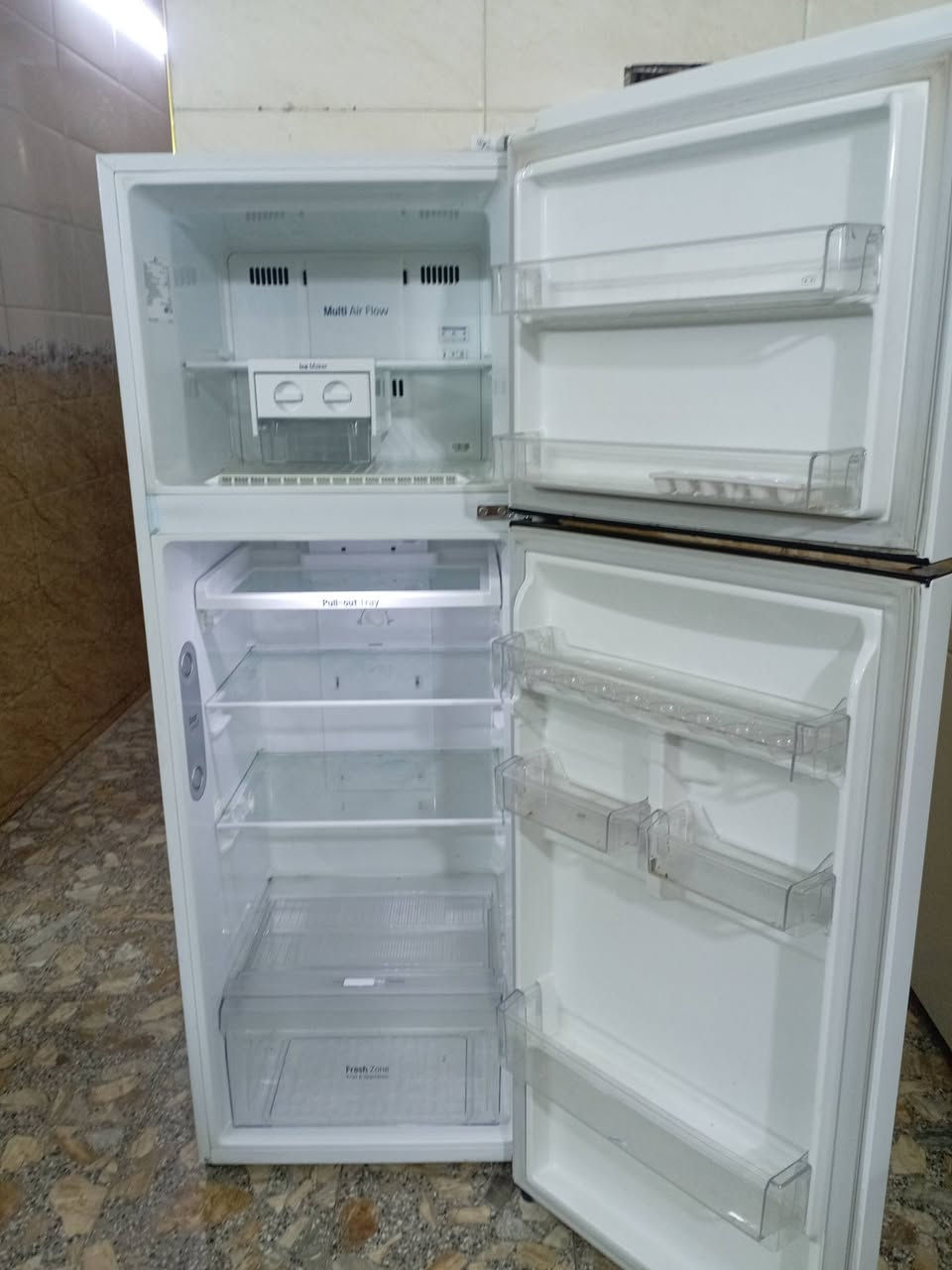 غراض للبيع اخت جديده فوول إذا مو شراي لا تتدخل خاص وتعبني رحمه سيد حمد الله مكاني بغداد واكو توصيل ع فحص تأخذ رقمي واتسب ***********
