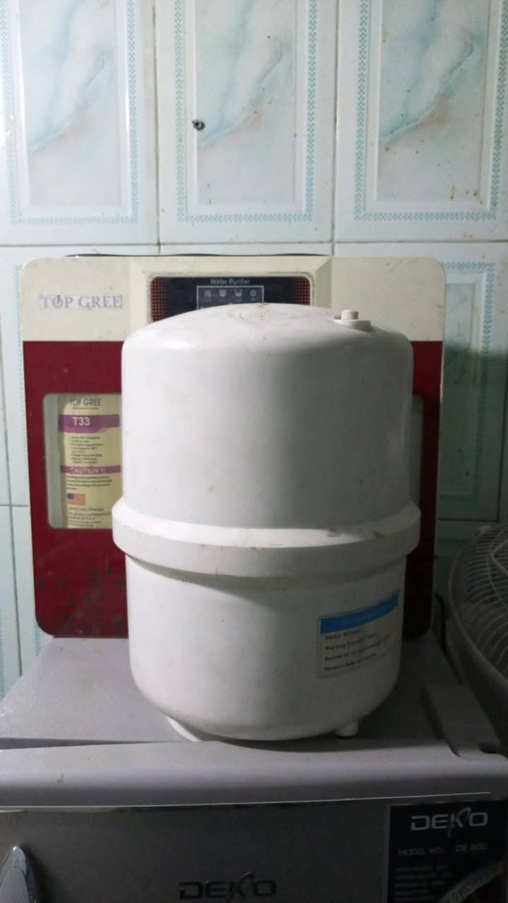 فلتر ماء امريكي 5 مراحل 3 فلتر  باب اول جديد مستعمل شهر واحد مستعجل على بيعته سعر 30
مكاني شعب 
***********
