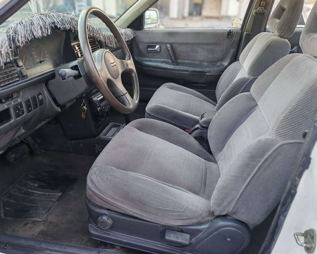 السلام عليكم 
مازدا ٦٢٦ موديل ٩١ محرك كير شرط كير اتوماتيك تبريد سلايد جامات كهرب مري كهرب رقم نينوي شرط التحويل 
السعر ٤٥ للأستفسار ***********  مكلف بالنشر
