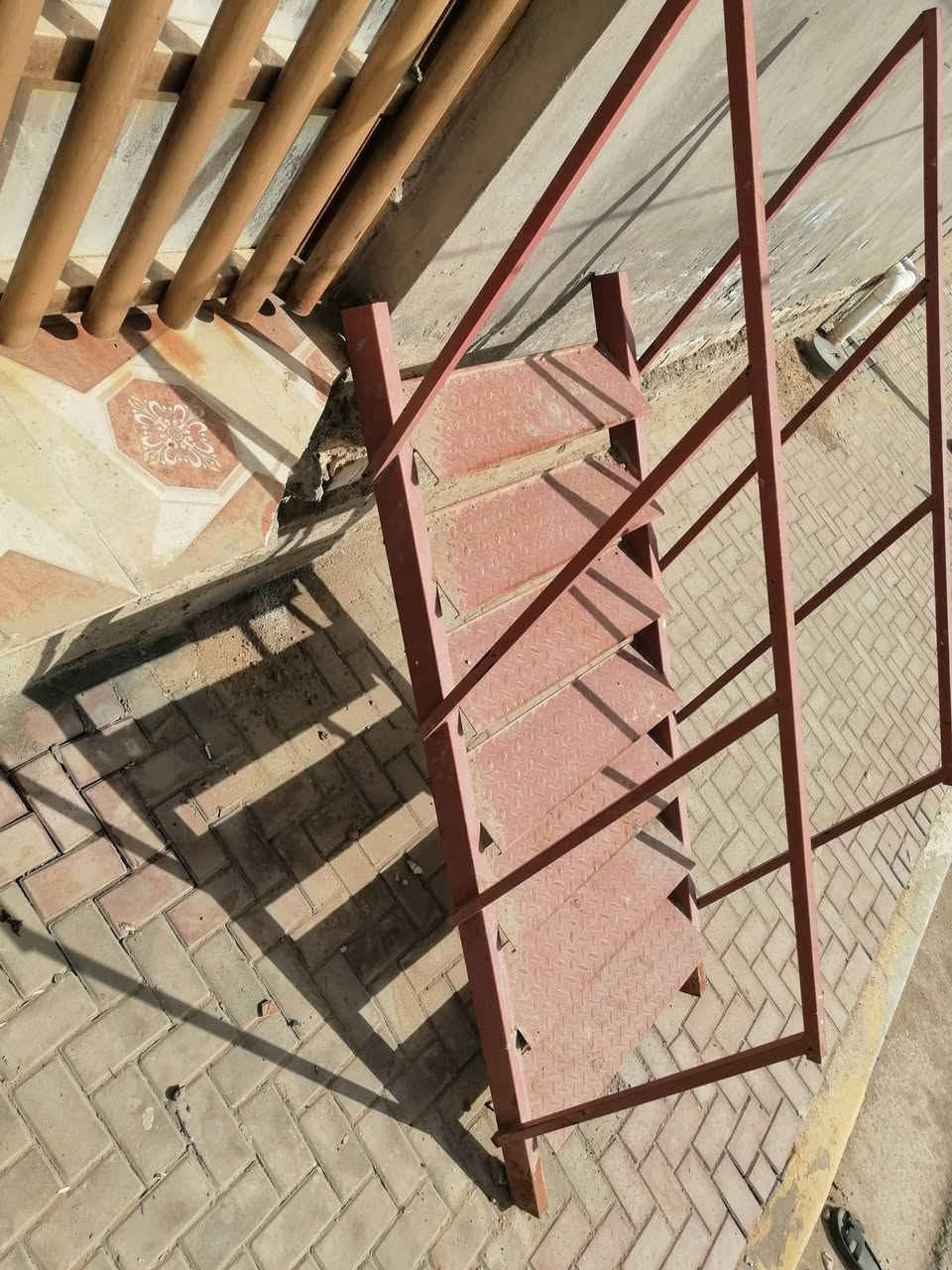 السلام عليكم ورحمة الله وبركاته
درج ثنين متر وشويه حديد ثقيل درجه اوله السعر ٧٥


**إذا كنت صاحب هذا الإعلان وتريد حذفه لأي سبب، رجاءا أرسل رسالة إلى الدعم الفني**