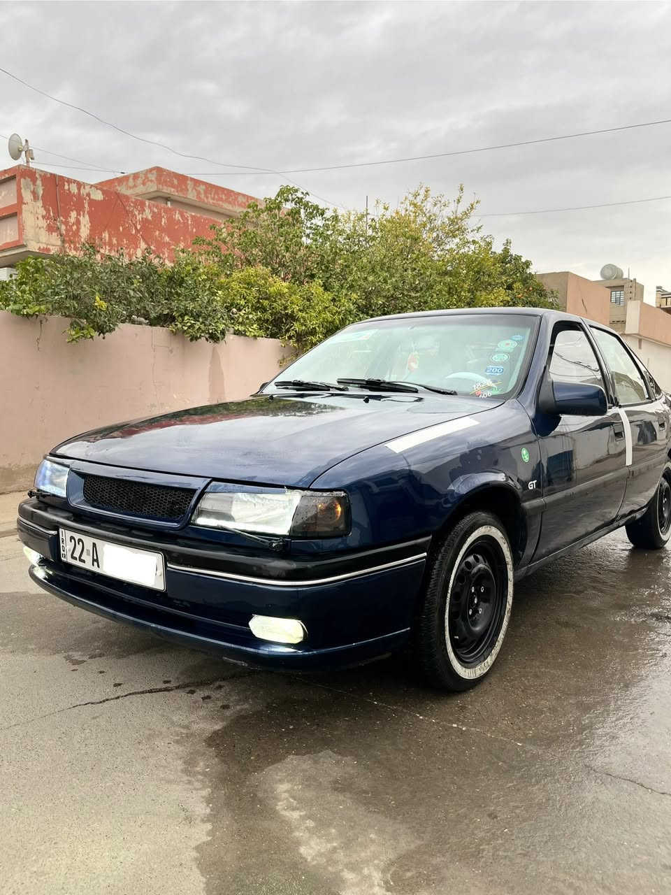 سلام عليكم
Opel vectra 1992 _2.0i
اوبل فكترا
موديل 1992 محدث 1994
مكينة 2.0i 
كير اوتماتيك
وارد الماني 
رقم أربيل 
لون مميز نيلي
_ abs _ دبل ايرباك بلاد_باور _ويل كب داخل مدوشم كشنات 
داخل اسود بروجكتور زينون وتخم زينونات 
مسجل بلوتوث _ جامات جوبي 
 بلاد دوسات  خياس دوس و هلالات بلادي بي ضربه جاملغ خلفي شبر بدون دواخل
فقط صبغ جمالية شرط 
مكاني كركوك
رقم الموبايل *********** 
سعره 50  بيه مجال بسيط لشراي 
ملاحضه : سيارة مابيه برغي نقص جاهزه من الاخير
