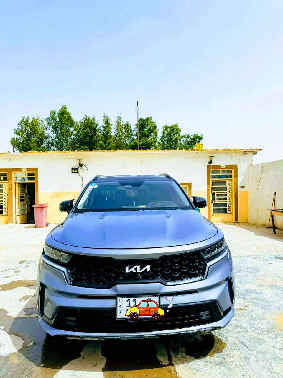 رزقك الله خيرا . اذا السعر او السيارة لاتناسبك تجاوز المنشور.. البيع نصيب والكلمة الطيبة صدقة .....
بسم الله الرحمن الرحيم .
للبيع فقط 
كيا سورنتو موديل 2022 اس.اكس .برستيج أعلى فئة بالسورنتو
وارد امريكي . فووووول واحد على واحد ...
محرك  2500 تيربو المرغوب.
اللون رصاصي مزرق غير محدد لون مميز جدا.
ماشية  60  فقط..
تبريد ثلج .
حادثها  خشم جاملغ عكس السايق فقط .
رقم بغداد . سنوية بأسمي .تحويل ثاني يوم .
( مواصفات السيارة )....
بصمة تشغيل  .
نظام التشغيل عن بعد .
بصمة ابواب ..
هند بريك دكمة.
مانع انزلاق.
توقف ذاتي امامي .رادارات امامية 
تحذير عند فتح الباب 
اشاير بالمري.+اربع كاميرات
نظام تحديد المسار.
قيادة شبة ذاتية.🥱
قطعتين تبريد .🥶
سبعة راكب.
نظام التدفئة والتبريد بالمقاعد الأمامية .
الكشن الوسطي منفصل vib. 
مثبت سرعة.
الدخول الذكي 
الكشن الامامي و كشن  السائق كهربائي مع تدفئة وتبريد
رادارات امامي وخلفي وجانبية.
لايتات زنون و لد نهاري 
اربع وضعيات للقيادة.
شاشة بلادي كبيرة .
بانوراما.
مري شفط. 
الدواخل لونين.
شحن يو بي اس  مع وجود شاحن بالكشنات الوسطية والخلفية.
أربعة سلندر تيربو .👍
حساس امامي وخلفي .
اوتو ستوب .
اوتو هولد.
كشنات جلد اسود.
رادار 360 درجة.
صندوق خلفي كهرباء ونظام الفتح عن بعد .
ويل كب بلاك البلادي حجم 20 مال الشركة..
كاميرات خلفي وأمامي .
تخم تاير الاصلي استوني شادة جديد .
مكفولة كفالة عامة من الصبغ والتبديل .
مكان السيارة بغداد.. 
السعر 245 بي مجال 

اخي الكريم السيارة فقط للبيع حادثها خفيف جدآ والصور تلكاها بالمنشور 
 الله يرحم امواتك لاتخابرني وتكلي تراوس لو بلكي ادزلي صور الحادث بأمريكا. اقرأ المنشور كلش زين بكل تفاصيلة ....
للأتصال على الرقم 
***********
