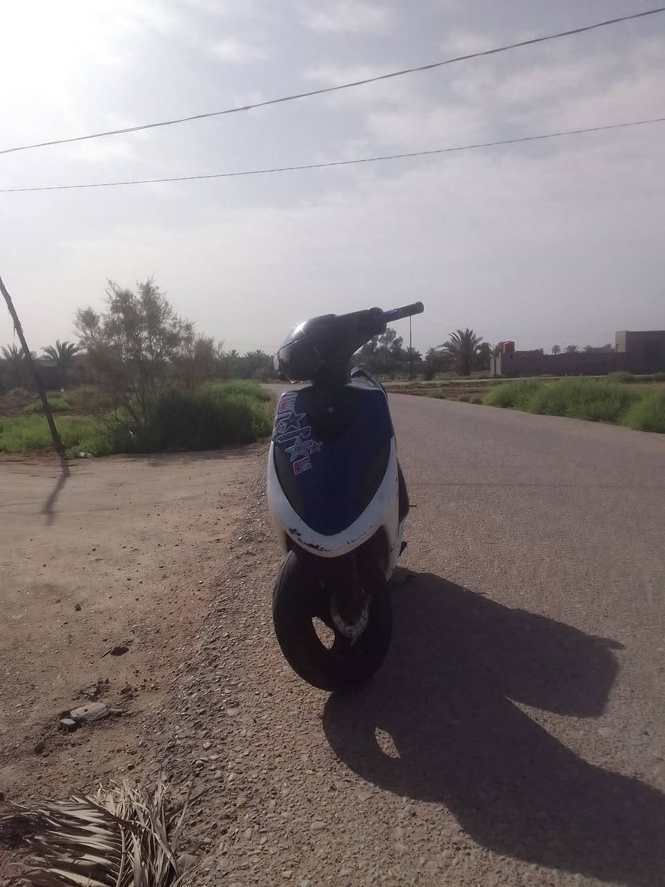 سلام عليكم للبيع دراجه ماكس عدله نضيفه حيل دراجه  نكره نهضه ومعدل فول  بوشه 49 بلاديه جاهزه باتري جديد سعر 350 مكاني السماوه المجد هاذه رقمي للتواصل ***********
