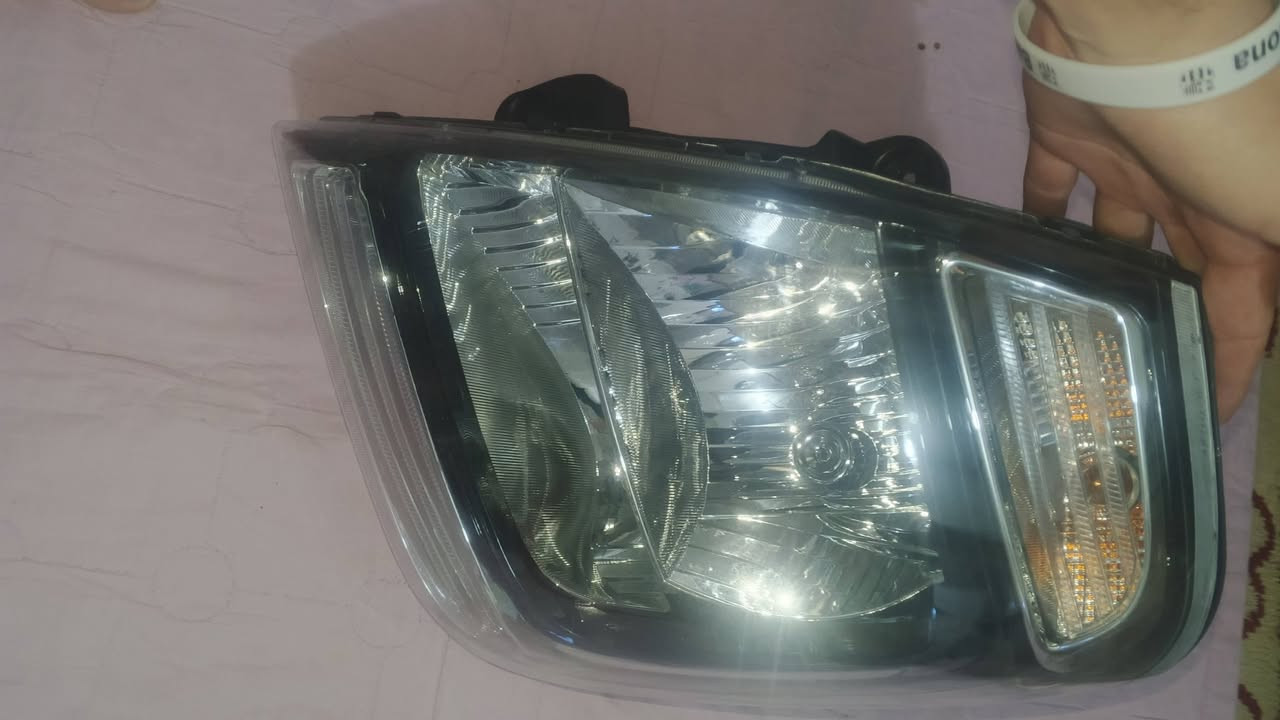 السلام عليكم  هذ لايت مال كية للبيع مكاني التاجي الي ايريدة يجي خاص او ايعلق


**إذا كنت صاحب هذا الإعلان وتريد حذفه لأي سبب، رجاءا أرسل رسالة إلى الدعم الفني**