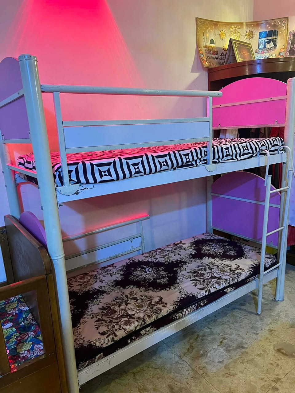 غراض للبيع كاونتر جديد مستعمل قليل مع جرابي اثنين للشراء اتصال على هذا الرقم
0770 722 870


**إذا كنت صاحب هذا الإعلان وتريد حذفه لأي سبب، رجاءا أرسل رسالة إلى الدعم الفني**