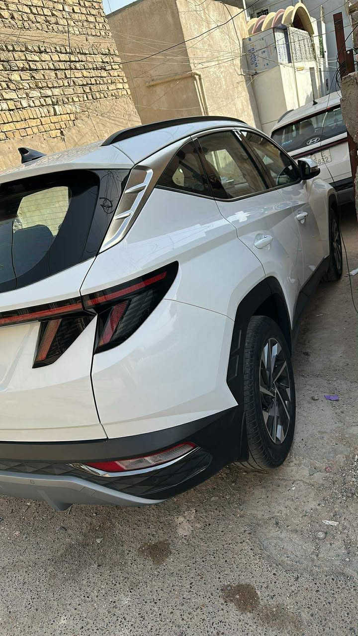 سلام عليكم
توسان موديل 2023 خليجي كفاله عامه 

صبغ وضربه وبارد وتبديل وحالوب وتكحيل 

رقم بغداد باسمي تحويل مباشر 

ماشيه 50 كم حقيقي شرط الفحص 

مكان السياره بغداد السعر 213 

***********
