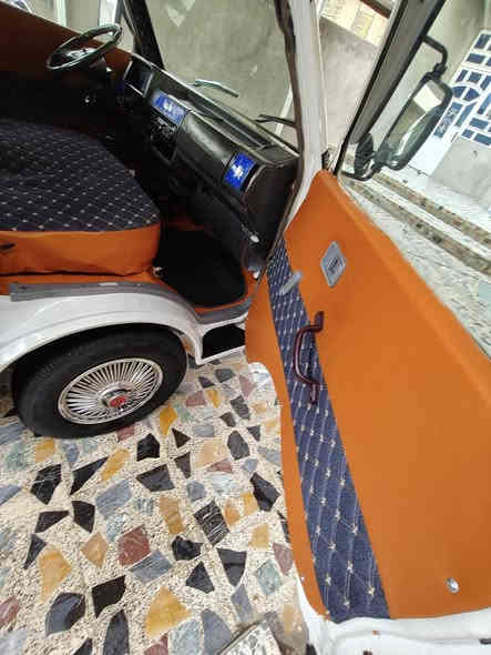 كيا بنكو موديل 95  رقم ديالى   
مشروع وطني   تحويل مباشر 
مكينه 2700 لاصرف لا بخار جديده 
شاصي مكفول تخم تاير صدر مشط باور 
محجر غلاف دوشمه كهربايات كله جاهز 
فقط صبغ حزام قماره وتكم بلادي 
سعر 58 مكان بغداد ه‍ *********** 
غير متواجد عل انت اتصل وتدلل
