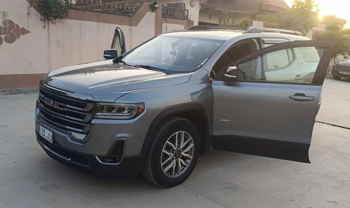 GMC Acadia AT4 2023
جمســي اكاديا فــــول مواصفــات ست مقاعد
رقـــم وسنويه جــديــــد تایرات لوك بصمه سقف بانوراما تبريــد وتدفئـه مركزي كوشن جلـد /300$

***********
