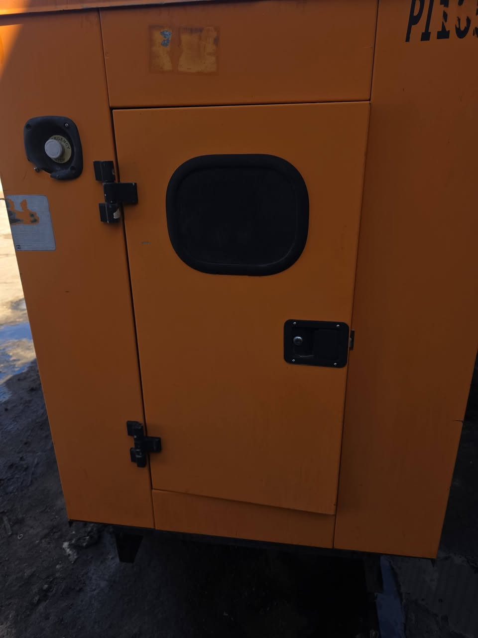 بيركنز 150 kv كلش نظيفه
مكاني الصويره  ***********
