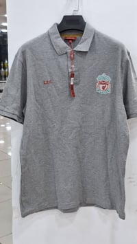 تيشيرت ليفربول • مقاس 2XL • غير مستخدم