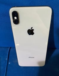 ايفون اكس ماكس • ٦٤ • بطارية ٧٩