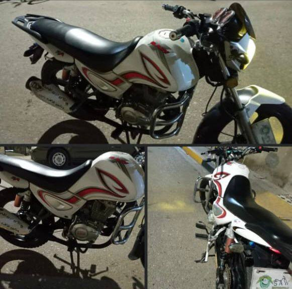 سلام عليكم
سنكي للبيع
موديل 2024
محرك 150
أوراق كامله نضافه فول اي نقص مابي محرك بلادي كشره بلادي مكفول كفاله عامه محرك ناعم كله شغال مكفول من كلشي
بصمه 2؛ سعره مليون أو 350 أو بي مجال ستفسار ***********
