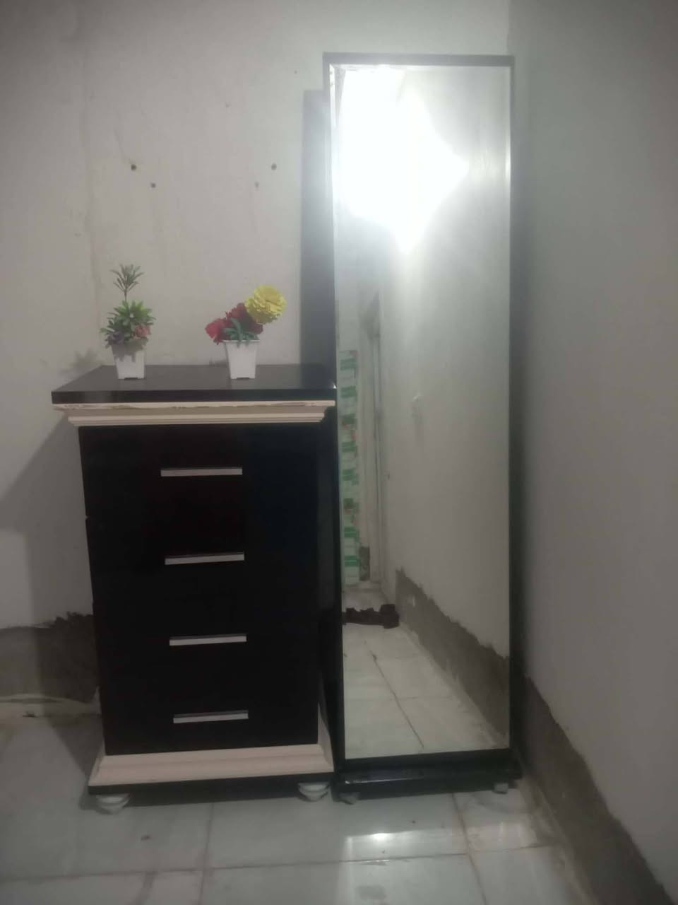 متاح غرفه اخشاب مستعمله شكم شهر جديده بعده سعره اب 350 مكان حويجه ناحيه الرياض


**إذا كنت صاحب هذا الإعلان وتريد حذفه لأي سبب، رجاءا أرسل رسالة إلى الدعم الفني**