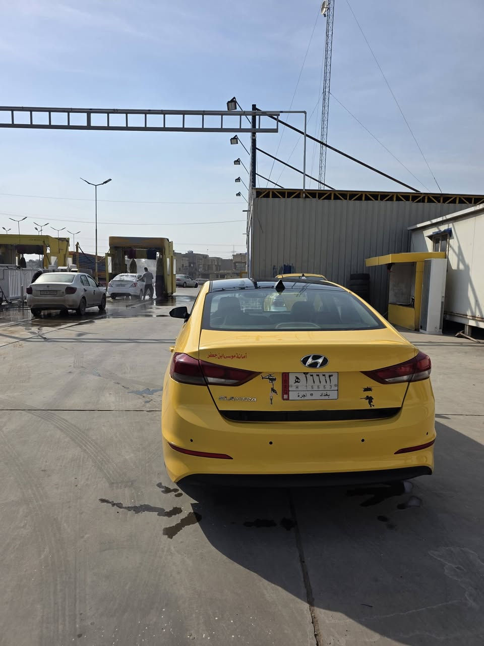 السلام عليكم شباب النتره موديل 18 فول مواصفات يعني بصمه وفتحه وتحكم ستيرن جهتين كامره شاشه كبيره حساسات واشاره بل مري كشنات جلد كشنات تدفيه نضام قياده ورادات جهتين يعني السياره فول للخير  حادث السياره كفت بنيد فقط مثكور بل منشور سونار المندلاوي السياره كير ومحرك كفاله عامه   العنوان بغداد الشعب   السعر 128 وبيها مجال رقم ***********
