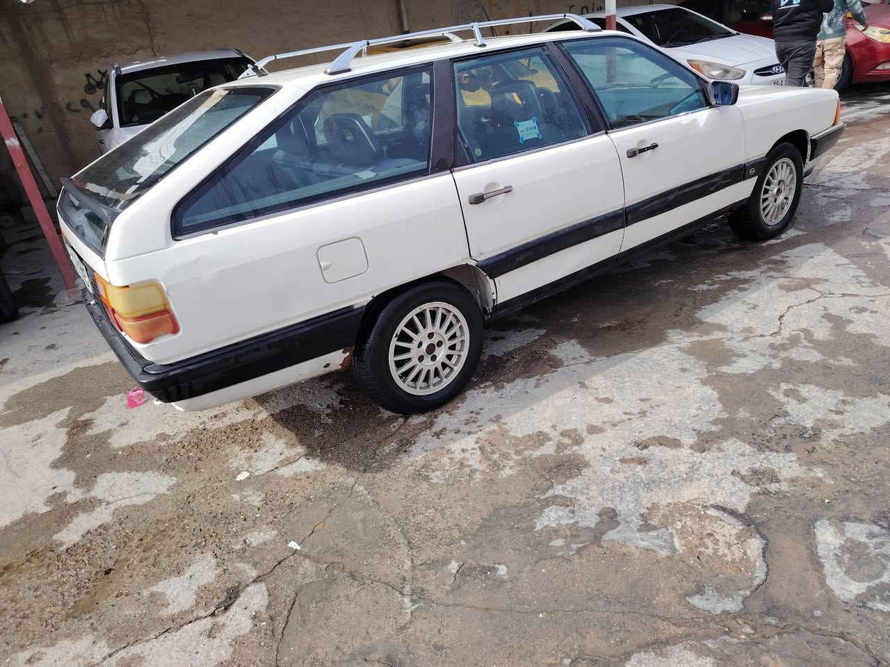 سلام عليكم او دي للبيع... موديل ١٩٨٧
محرك.. ٥..سلندر خير من الله ناعم جداً
كيف٧ عادي خير من الله كهربائيات كله شغاله طوافه بانزين كيلو متر رون بانزين الكل شغال
تخم تاير جديد اسبير عدد ٢ واحد شركه والثاني عادي... سياره شركة لاصبغ ولا قطعة بيه تبديل كلها على ابلاد سياره ناعمه جداً والله.... رقم بغداد انكليزي سنويه سنة ٣٠..
تحويل مباشر... مكان بابل مركز رقم ***********... السعر ٤٥ وبيهه مجال
