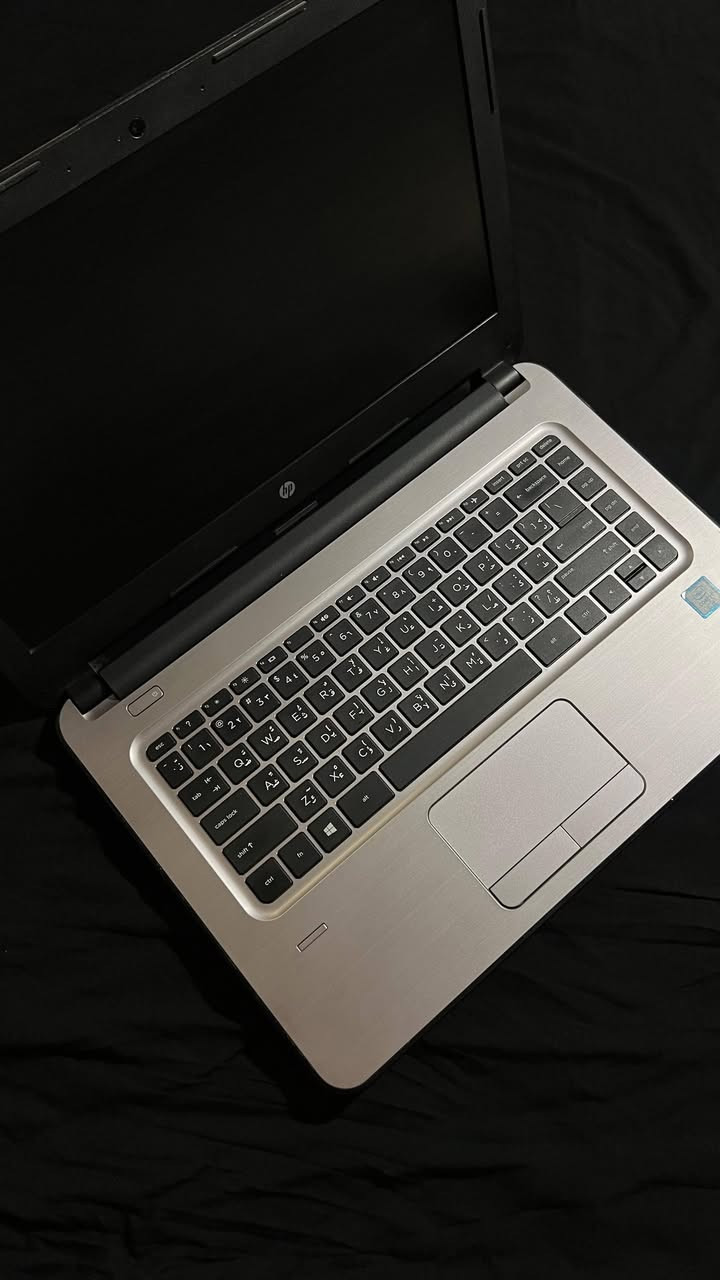 لابتوب HP
الجيل ال 7

رام 8

هارد 256 ssd

مع ملحقاته حقيبة شاحن ماوس سعر ٣٥٠ الف

العنوان البصرة قضاء شط العرب

***********
