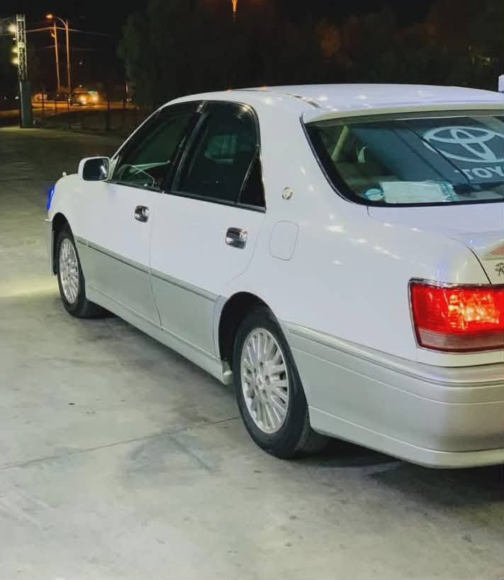 سڵاوی خوا لە هەموولایەک 
ماشاللە لە ماڵی هەموولایەک
مەلیکە بڕاوە بڕاوە 
مۆدیل 2001

مەکینە ڤیڤی تی مەرغوب
پێش و دوا کریستاڵ 
کارەبایی مەزبووت 
بێ دەعم و لێدراو 
بێ چاڵ و چۆڵی 
بەس ماشاللەی ئەوێت 

تاکە لە جوانی و خزمەت 
چوارتایەی لۆک 
سارد و گەرمی مەزبووت 
قسە هەڵناگرێ ماشاللە 
((گۆڕینەوەمان نیە ))

لە سلێمانین 

سعری ٤٠معامەلەیەی برایانە 

*********** السليمانية, العراق
