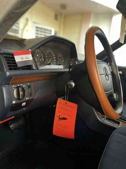 مرسدس 
1988 
بلادي 
مصبوغه لجماليه فقط بدون ضرر او معجون 
كفاله عامه (كير _محرك_كهربائيات_قواعد دبل _خياس _صدر)
عداد مسافه ٢٥٢الف كيلو 
رقم بغداد دولي باسمي 
للاستفسار تفاصيل والسعر اتصال او واتس اب 
(ضياء الاسدي)*********** 
حي الجامعه بغداد
