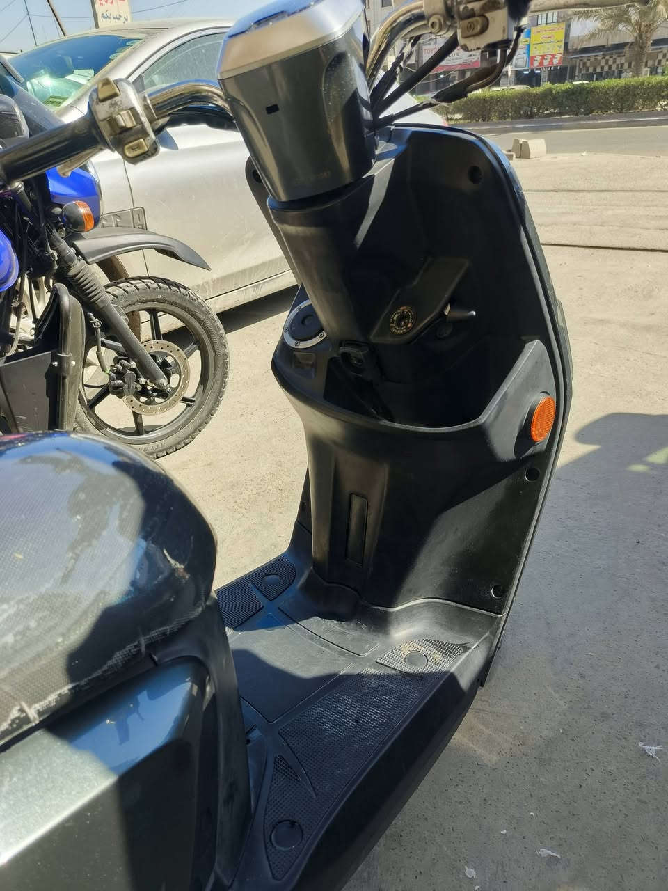 دراجه بوليس اخت الرمبه تجي تفحص الدراجه نوزل وانطيك بيها ضمان على شرط بس متوازي مكاني بغداد جسر الموال السعر 900 وبيها مجال حك الجيه
***********
