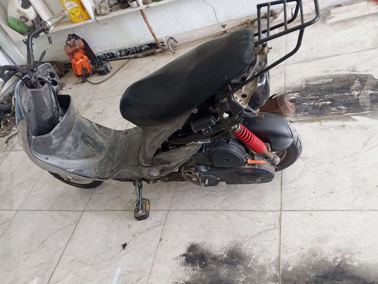 سلام عليكم ماكس منغولي لبيع كفراته كامله وشغال سلف وكهربيات شغاله جاهزه منكلشب لسعر 475وبيه مجال نتصل  ***********
