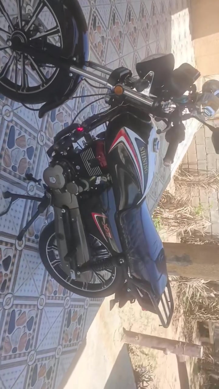 سلام عليكم 
دراجه شاينك للبيع 
دراجه اخت جديد استعمال قليل
كامله اي نقص مابيه
اوراق كارتونيه
شراي اتصل  ***********
