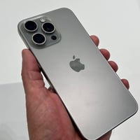 آيفون ١٥ برو ماكس • بطارية ٨٩ • شاشة أصلية