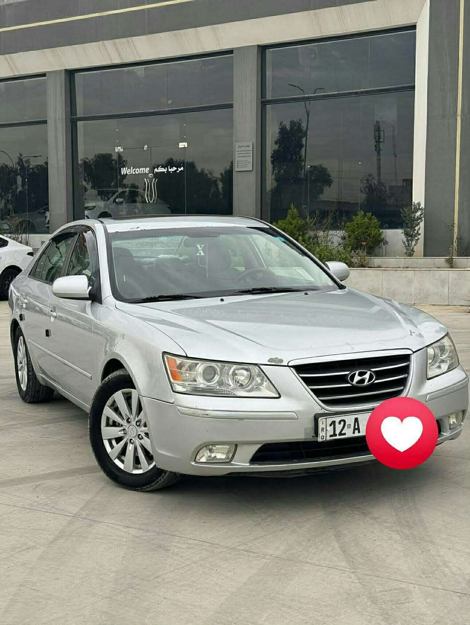 السلام عليكم للبيع
 هونداي سوناتا  امريكي 2009 محرك 3.3 سلندر 6 كير توماتيك رقم نينوى صاحبها هوا الشرعي بدون ضرر بدون صبغ بدون تبديل مكانين بارد فقط وشويه تقحيلات مثل ما واضح بالصور بخ حافة بوند جماليه كلشي وضع شركه وكلشي شرط محرك كير طخم تبريد 
العنوان 

الأيسر - منطقة النبي يونس 
السعر 127 ورقة 
للأستفسار أكثر خاص


**إذا كنت صاحب هذا الإعلان وتريد حذفه لأي سبب، رجاءا أرسل رسالة إلى الدعم الفني**