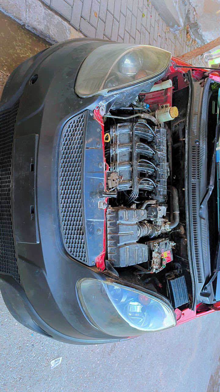 شيري مديل ١٤رقم نجف  السعر ٣٥.    ***********مكاني بغداد
