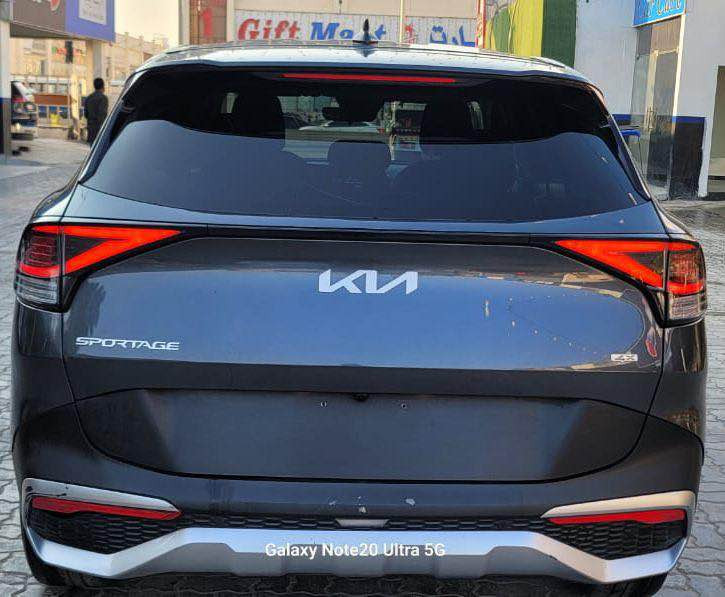 السلام عليكم 
كيا سبورتج ٢٠٢٣   
سياره جديده بحاله الوكاله 

 

*
* تشغيل عن بعد
* حساسات أمامية + خلفية
* شحن واير ليس
* هاند بريك بصمه
 * بصمه عدد ٢
* مري شفط + اشارة
* منافذ شحن للمقاعد
* تبريد بيانو قطعتين (منفصل)
* كراسي كهرباء+تدفئه كشنات+تدفئه استيرن  
* لد ترحيب
* اوتو هولد
* شاشه كبيره
* نضام نزول منحدرات
* مانع انزلاق
* تحكمات ستيرن
 * كامره خلفيه دواره 
* ماسحه خلفيه
* بصمة دخول 
* حساس مطر
* لايت لد زنون LED
* بك لايت زنون LED
* بروجكتر لد
* اوضاع قياده 
* مخرج منفذ طاقه 
* بلوتوث
* مرايا داخليه تعتيم
* مثبت السرعة Cruise
* المودات والأوامر الصوتية
* أوضاع القيادة  Drive Mode
* فحص أنظمة السيارة 
السيارة مكفولة من محرك وگير
* السعر 175بيها مجال حك الجيه 
* مكان السياره الناصريه  
* استفسار اكثر *********** ناصرية, ذي قار
