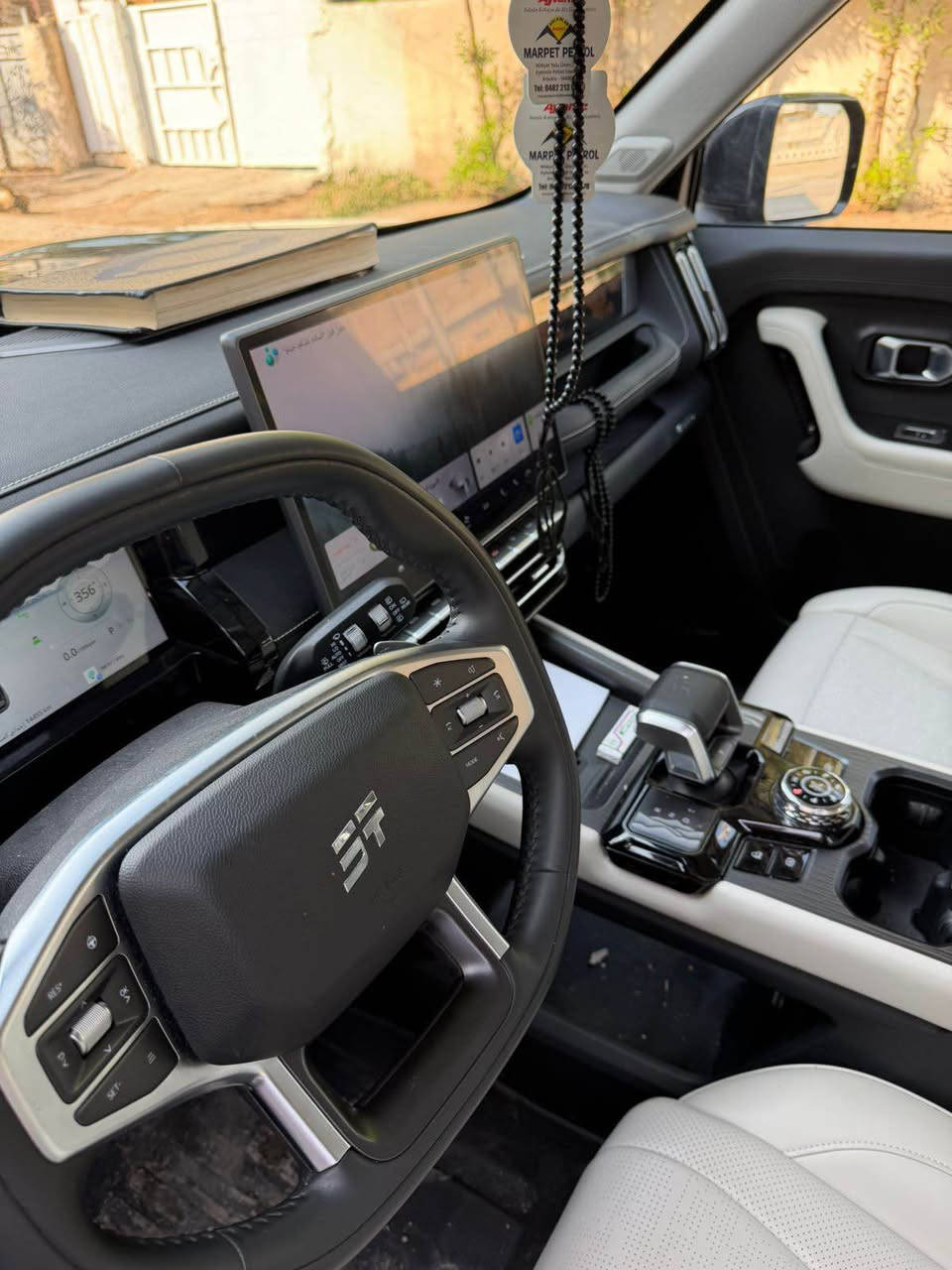 جيتور T1ماشيه ١٦ ألف زيرو ضمان شركه فول موصفات 
سعره ٣٤ مليون بيه مجال بسيط عنوان بغداد العامريه 
*********** بغداد, العراق
