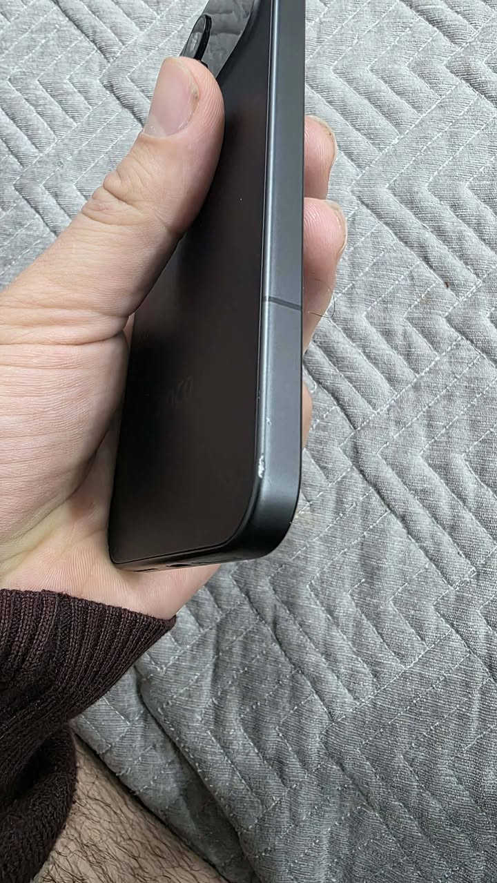 بوكو اف 8 برو 
ذاكره 512 رام 12 
الجهاز مشتري قبل 13 يوم 
ووكع مني وصار بي بس ذني 4 ضربات عالصفاح 
الباقي نظافه 100 غراض كامله 

مراوس فقط مع شاومي 15 تي برو 
او هونر ماجك 7 برو 

واذا بيع فسعره 700 الف علما ان الجديد 825 الف حاليا 

توصيل موجود بغداد كربلاء حله


**إذا كنت صاحب هذا الإعلان وتريد حذفه لأي سبب، رجاءا أرسل رسالة إلى الدعم الفني**