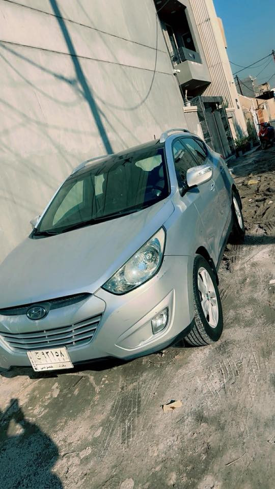 السلام عليكم توسان ١٣خليجي فول مواصفات محرك ٢٤٠٠ بنورامااا  فور ويل كشنات جلد محرك كير ع الشركة ماشية ١٧١ للتواصل اتصال ***********  ***********  السعر ١٣٨
