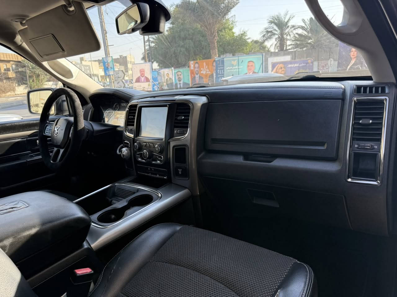 السلام عليكم
رام كلاسك تك باب R/T موديل 2017 محرك 5.7 وارد امريكي حادثهة الدعامية الامامية ايرباك فقط الكشن وهنا نصبغ نص الجاملغ الخلفي فوول مواصفات
بصمة تشغيل
بصمة باب 
شاشة كبيرة 
دشبول خياط
بنيد فتحات
ويل كب 22 
سستم صوت الباين 
دبل كزوز
السيارة ماشية 88 الف مايل
سعر السيارة 19500$
مكان السيارة اربيل
للاستفسار 
***********
***********
