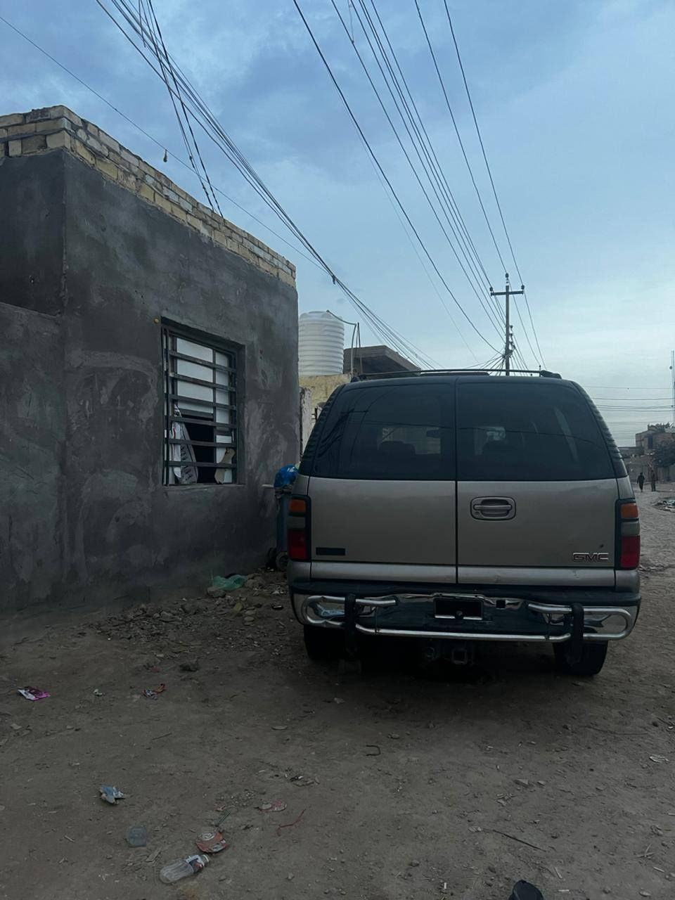 سلام عليكم  سياره جمسي البيع سياره كفاله عامه  جاهزه  تخم تاير تبريد شغال  تفاصيل *********** مكاني ناصريه /شطره
