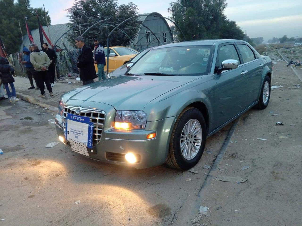 سلام عليكم هاي سيارة نطلب عليها ٥٠ ورقة وعليها كتاب حجز لحد يتورط ويشتريها


**إذا كنت صاحب هذا الإعلان وتريد حذفه لأي سبب، رجاءا أرسل رسالة إلى الدعم الفني**