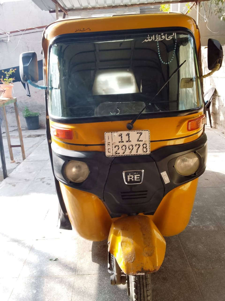 سلام عليكم  تكتك البيع مودي 19شهر 11سعر  6 ملايين مكان بغداد  الغزالية رقم ***********
